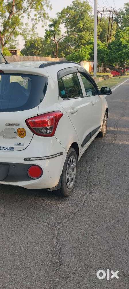 Hyundai Grand I10 1.2 Kappa Sportz (o), 2017, Petrol