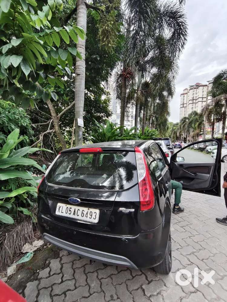 Ford Figo 2011 Petrol Manual
