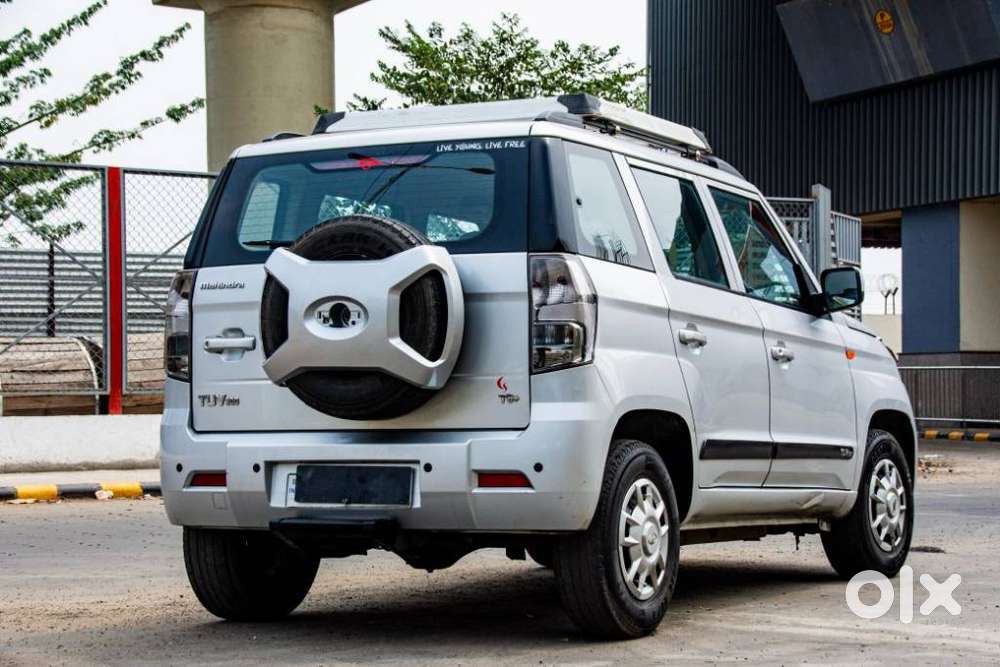 Mahindra Tuv 300 T6 Plus, 2020, Petrol