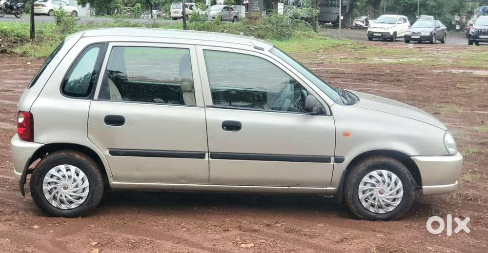 Maruti Suzuki Zen Estilo Lxi Bs Iv, 2013, Petrol