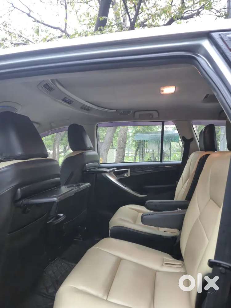 Toyota Innova Crysta 2018 Diesel 165000 Km Driven