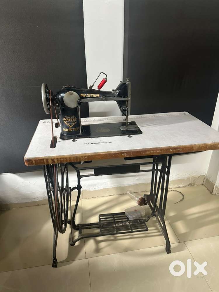 Master Silai Machine with Table - Good Condition