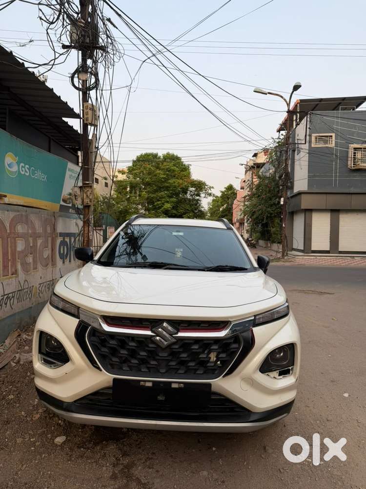 Maruti Suzuki Fronx 2024 Petrol Well Maintained