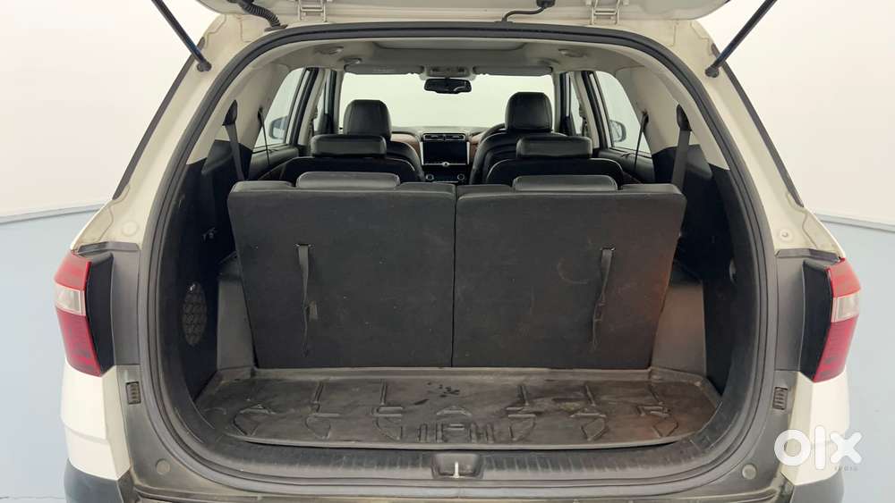 Hyundai Alcazar 2.0 Platinum (o) Petrol At 6 Str, 2021, Petrol