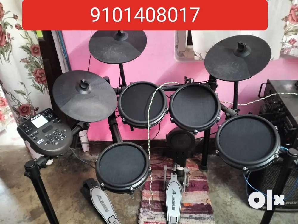 Alesis Nitro electric drum kit in excellent condition Musical