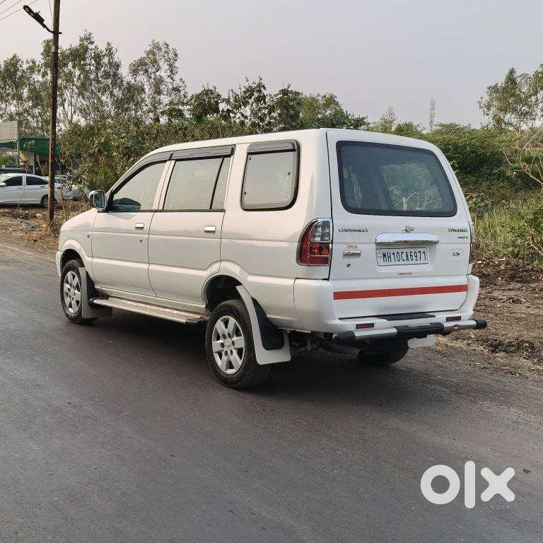 Chevrolet Tavera, 2016, Diesel