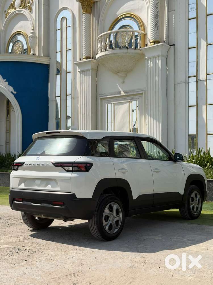 Maruti Suzuki Brezza 1.5 Lxi Smart Hybrid, 2026, Petrol