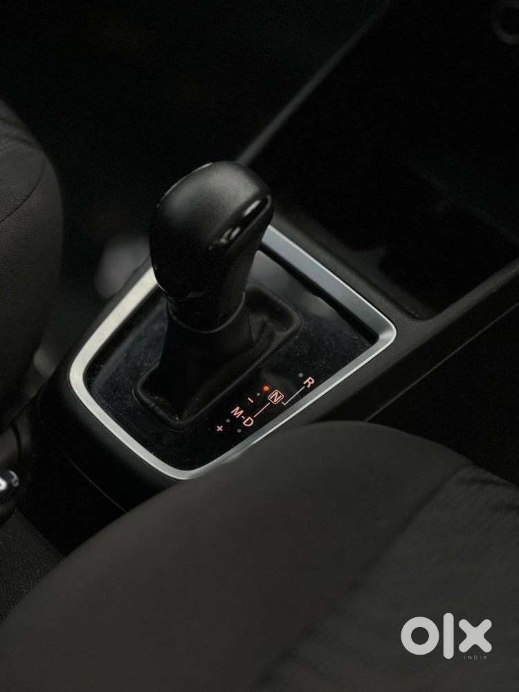 Maruti Suzuki Swift Amt Vvt Zxi, 2023, Petrol