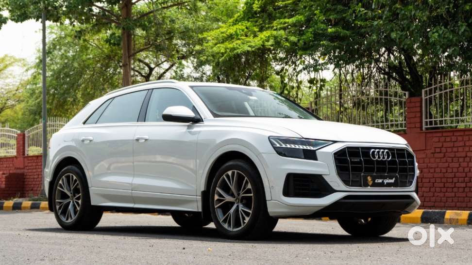 Audi Q8 3.0 Celebration Edition, 2022, Petrol