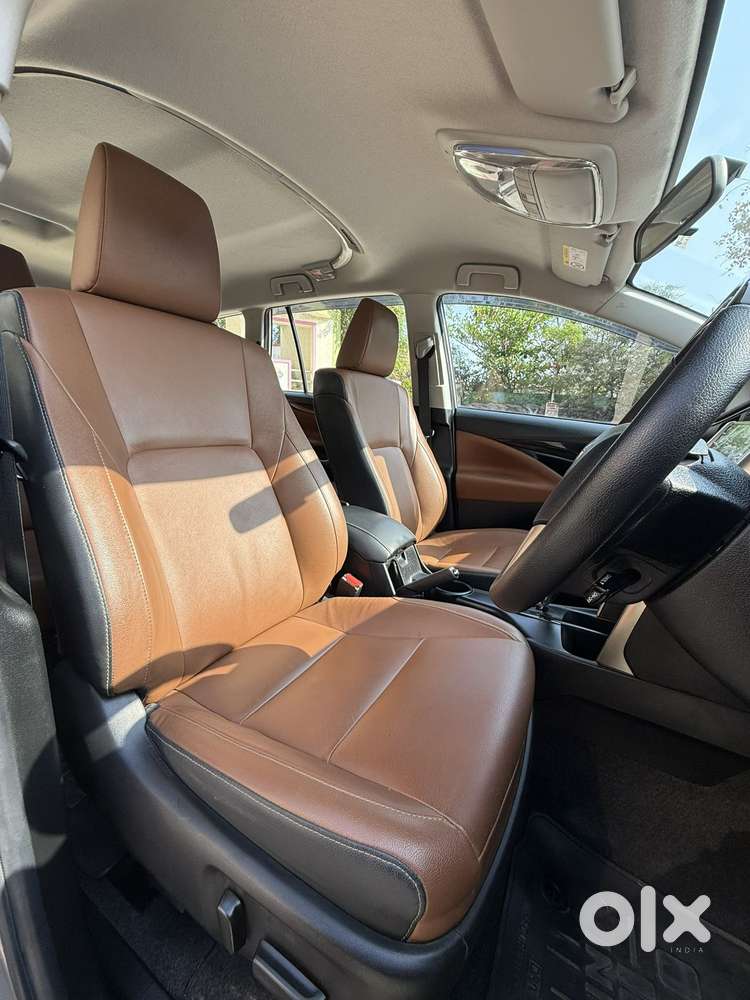 Toyota Innova Crysta