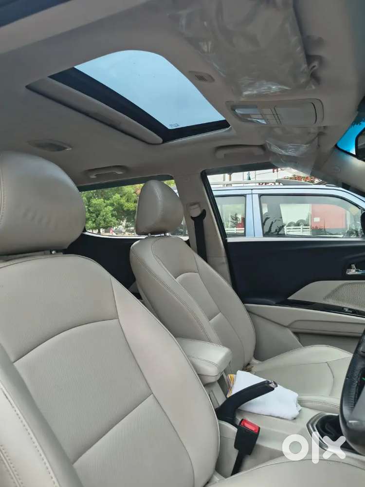 Mahindra Xuv300 2023 Petrol