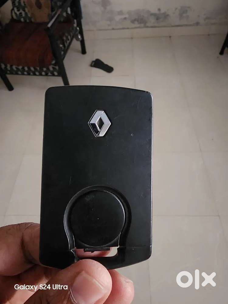 Renault Fluence, Mfg 2011, Diesel, 107k Km, Mh14, 3rd Owner, Full Ins.