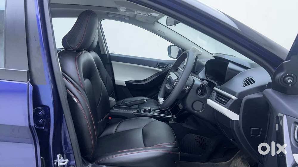 Tata Nexon Creative Plus 1.2 Revotron Petrol 7dca Dt, 2026, Petrol