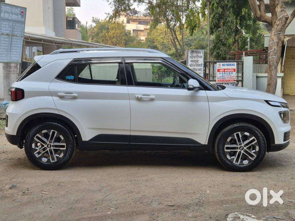 Hyundai Venue Sx Dual Tone Diesel, 2023, Diesel