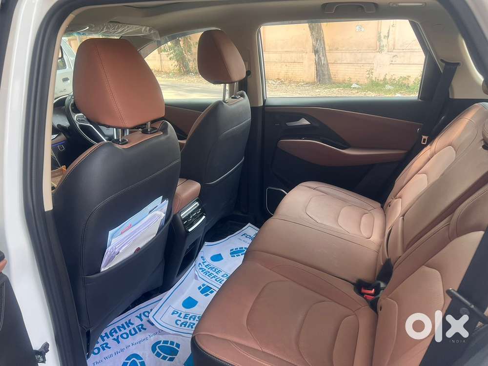 Mg Hector Plus 2024 Savvy Petrol