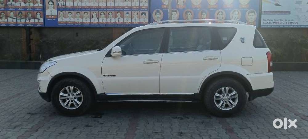 Mahindra Rexton, 2013, Diesel