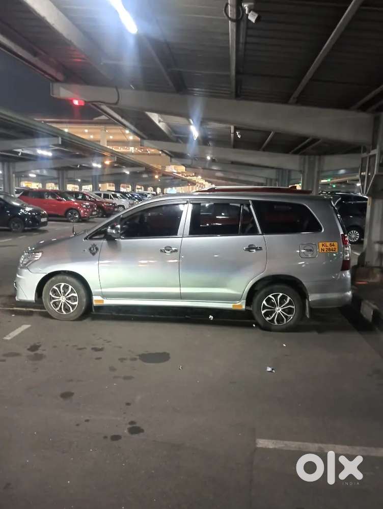 Toyota Innova 21/12/2015 Diesel Good Condition