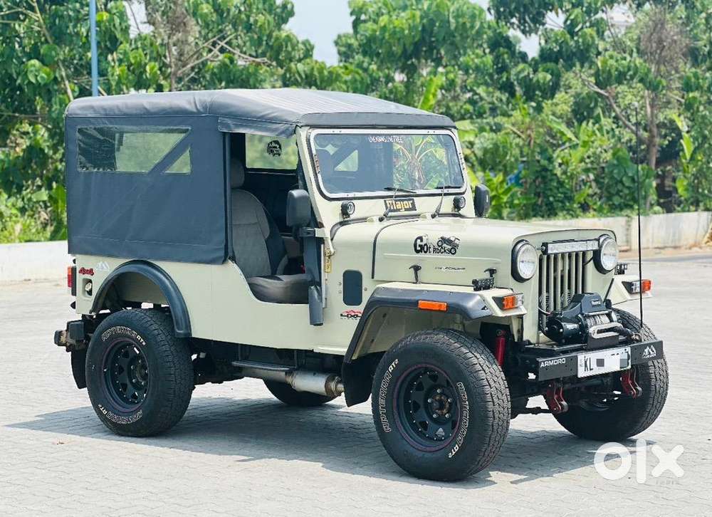 Mahindra Jeep 2006