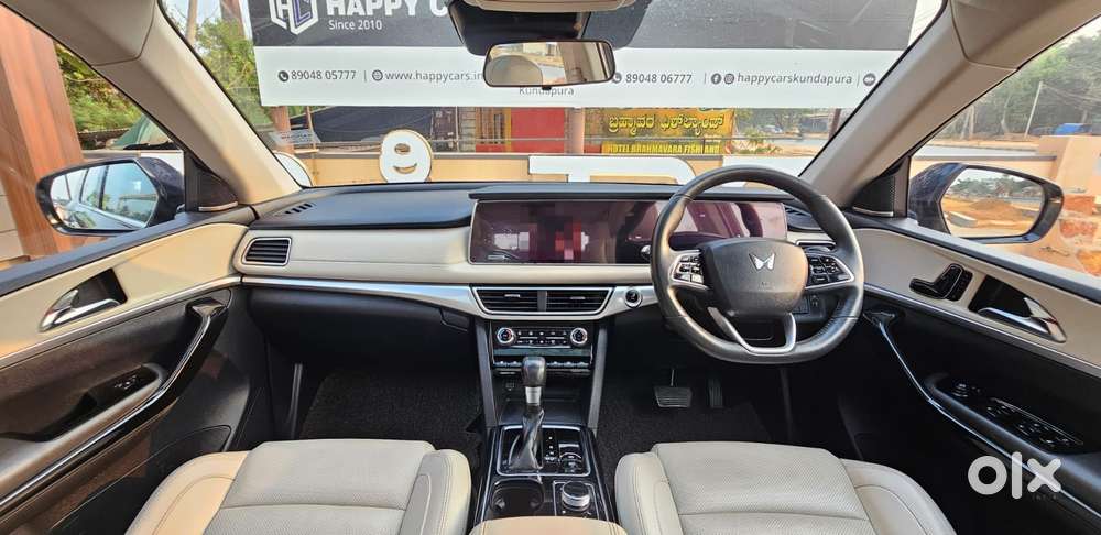 Mahindra Xuv700 2.2 Ax 7 Diesel At Luxury Pack Str, 2022, Diesel