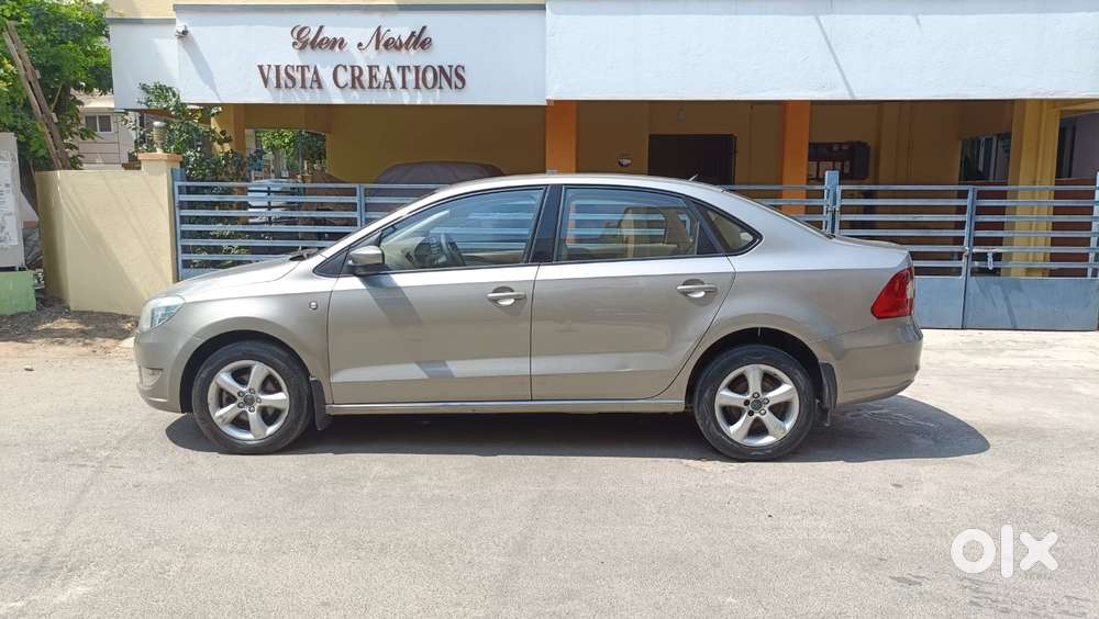 Skoda Rapid 2013-2016 1.6 Mpi Ambition Plus, 2013, Petrol