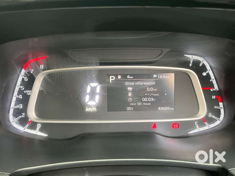 Kia Sonet Gtx Plus Turbo Dct, 2022, Petrol