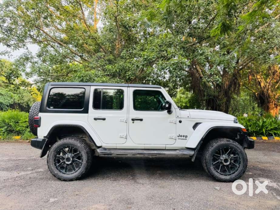 Jeep Wrangler 2.0 Rubicon Petrol At, 2023, Petrol