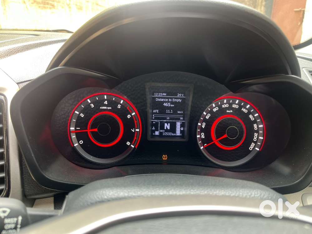 Mahindra Xuv300 Turbosport 2024 Petrol Good Condition