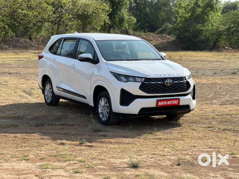 Toyota Innova Hycross 2.0 Gx 8 Str, 2024, Petrol