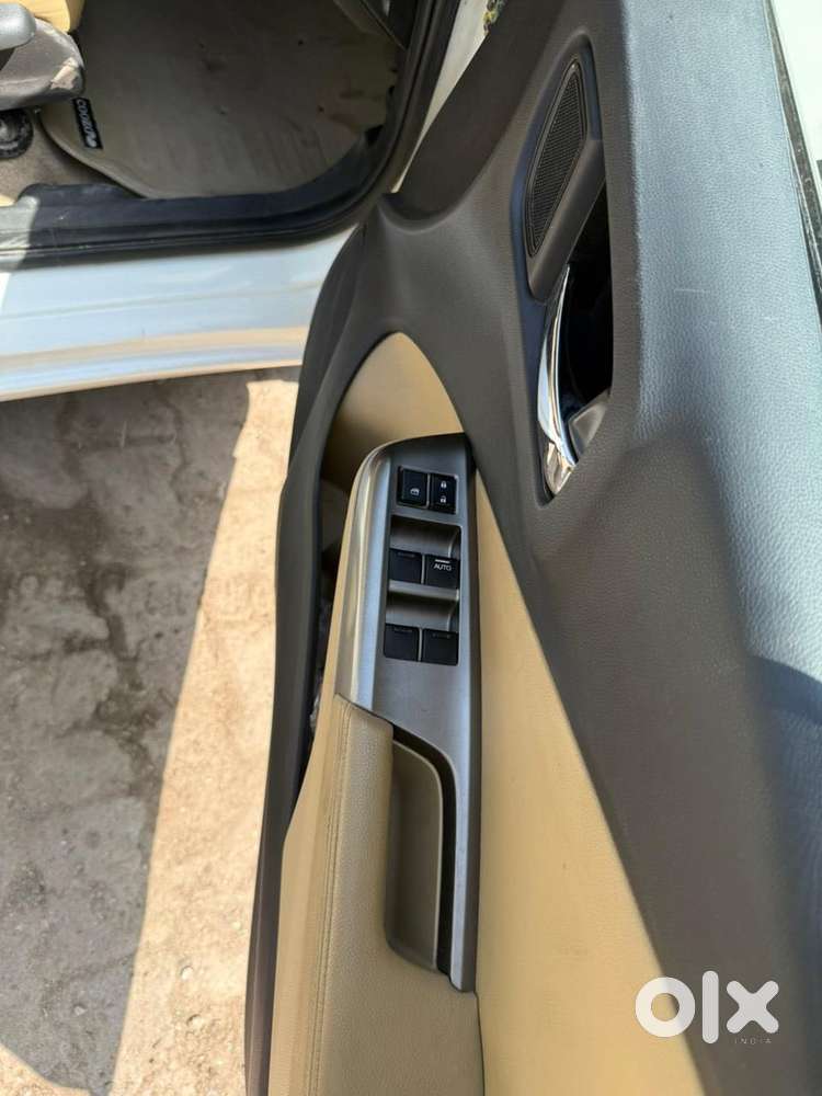 Honda City Vx Petrol Mt, 2015, Petrol