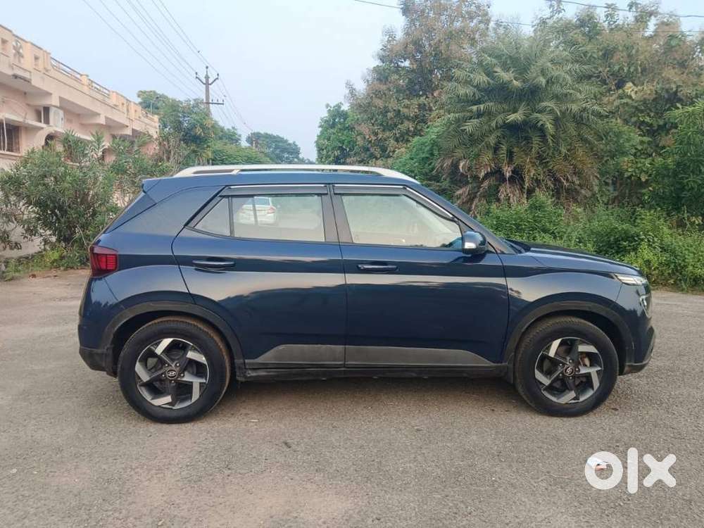 Hyundai Venue, 2021, Petrol