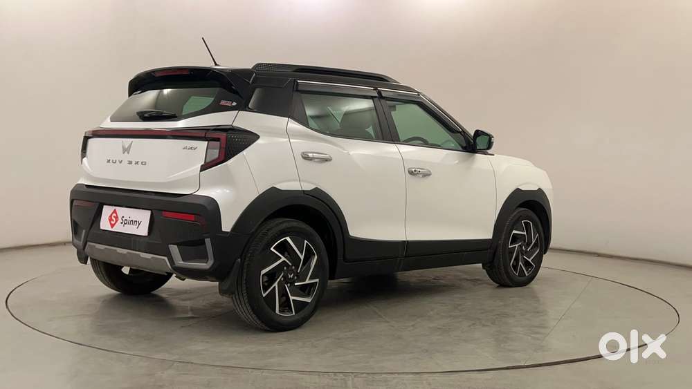 Mahindra Xuv 3xo Ax7l Petrol Mt, 2024, Petrol