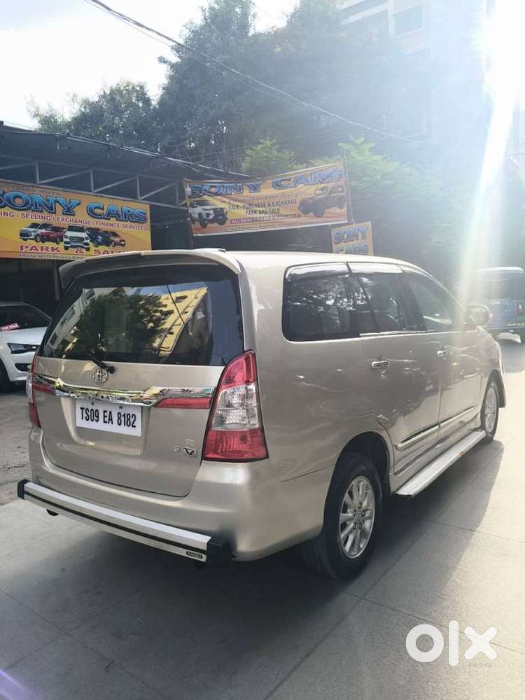 Toyota Innova 2.5 V 7 Str, 2014, Diesel