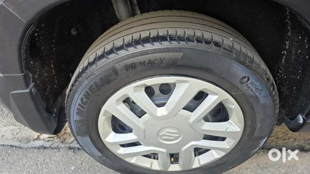 Maruti Suzuki Brezza Vdi (optional)