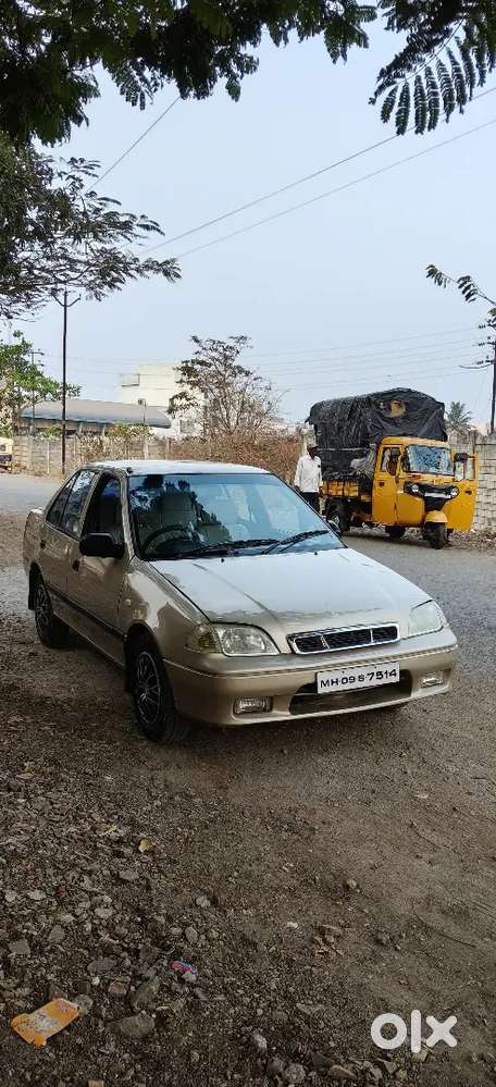 Maruti Suzuki Esteem 2000