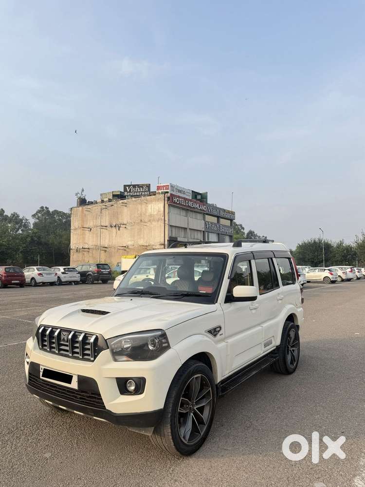 Mahindra Scorpio Classic 2.2 S 11 Mt 7 Str, 2018, Diesel
