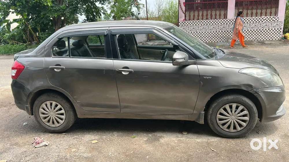 Maruti Suzuki Dzire Vxi 2015