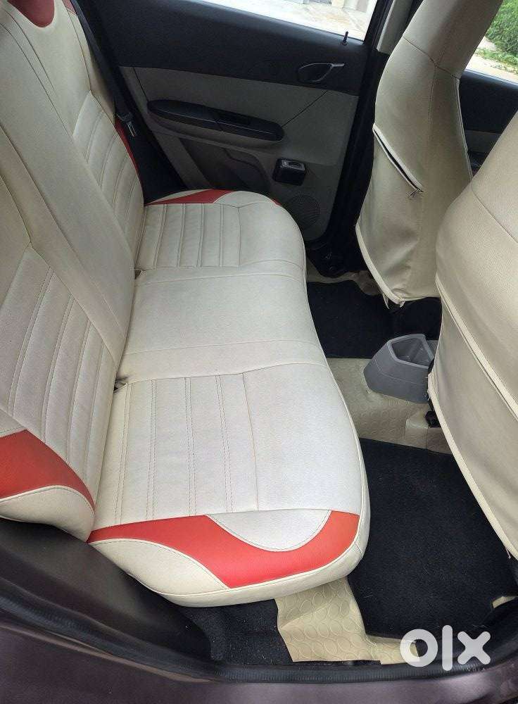Tata Tiago Xe, 2016, Petrol