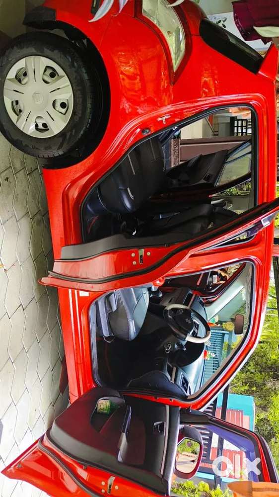 Maruti Suzuki Swift Lxi 2017