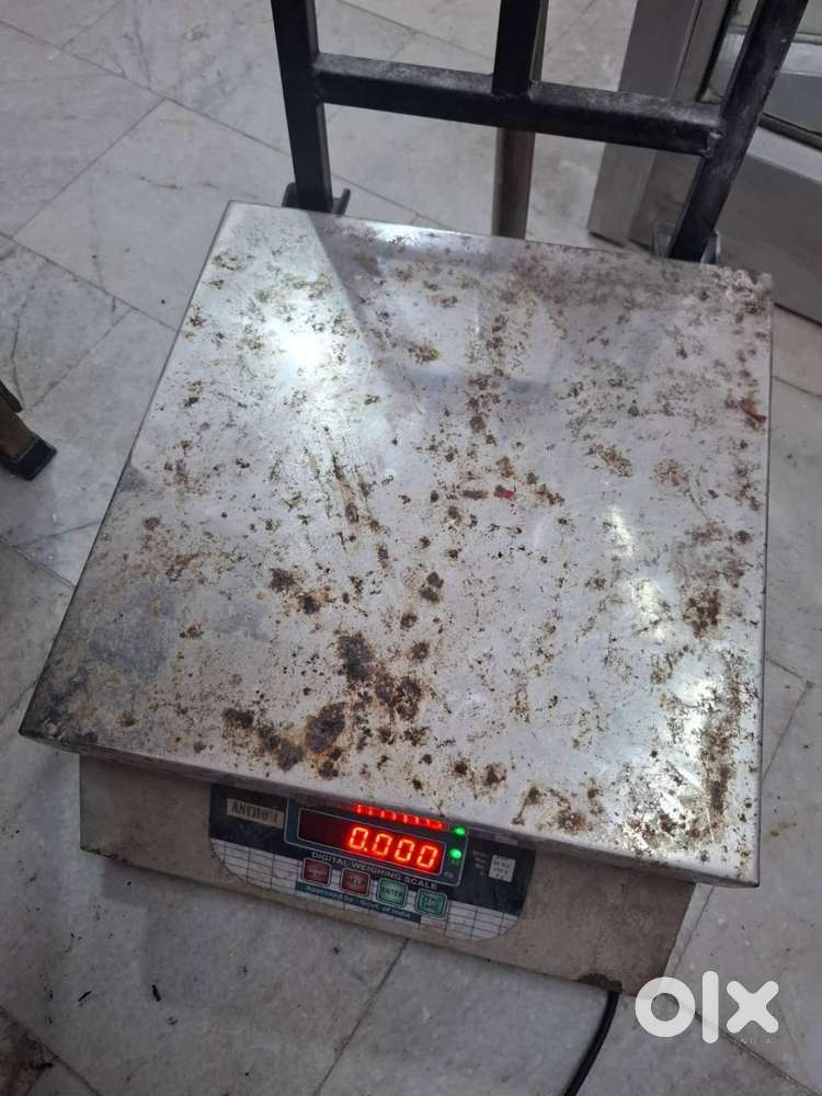 Anchor Brand Steel Digital Weighing Machine, 3 years old