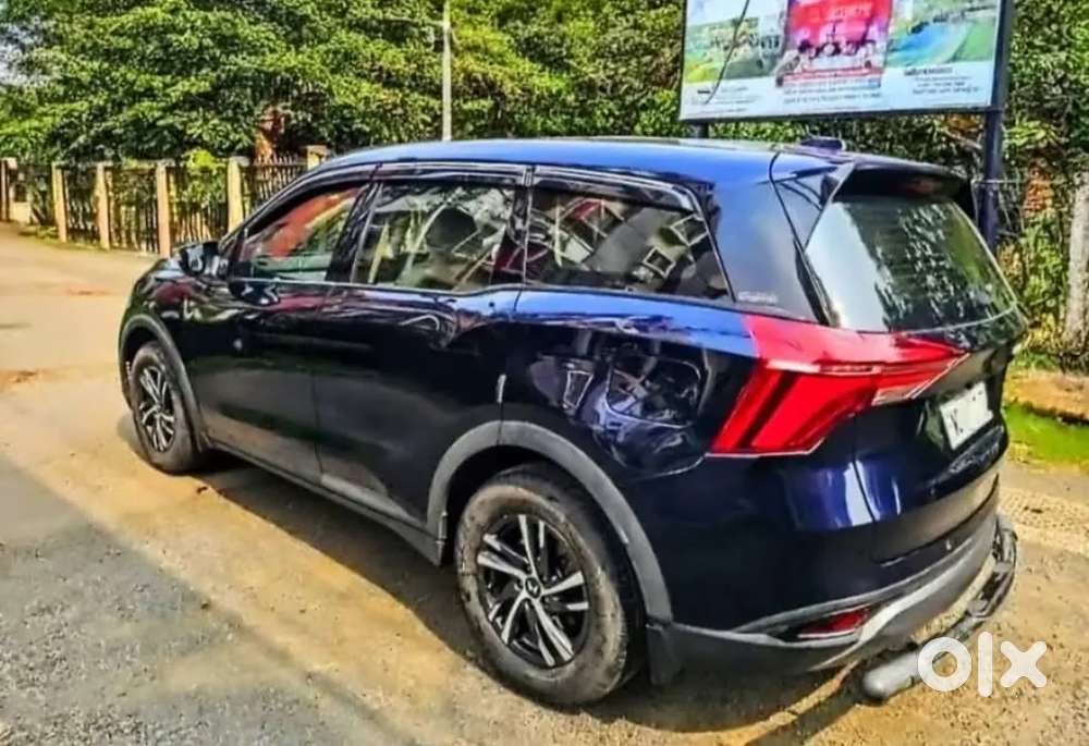 Mahindra Xuv700 2022 Petrol Well Maintained