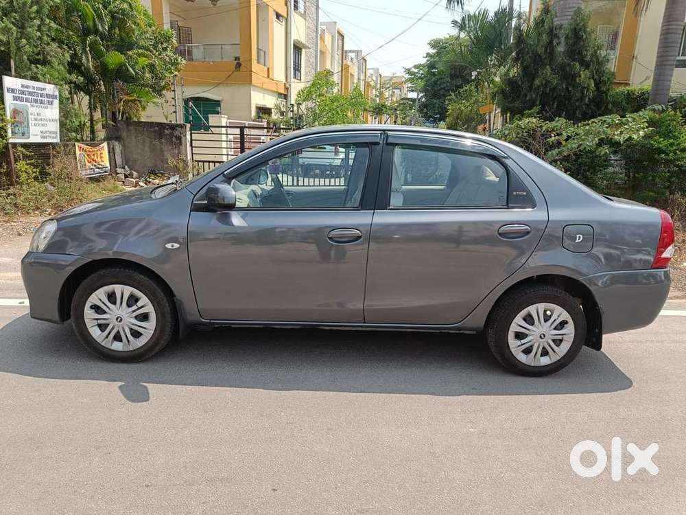 Toyota Etios 2013 Diesel 70000 Km Driven