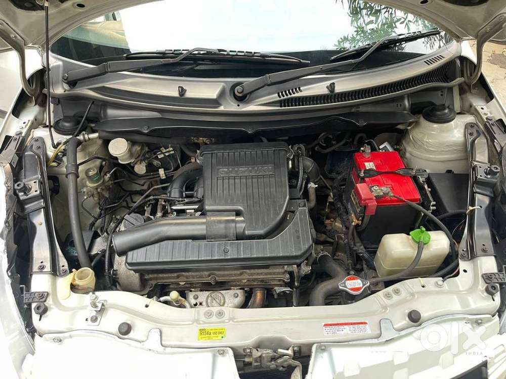 Maruti Suzuki Swift Vxi, 2013, Petrol