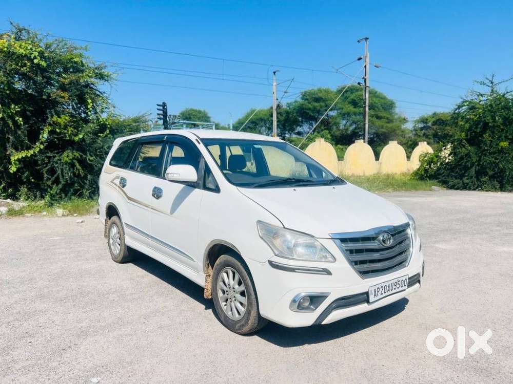 Toyota Innova 2.5 Z Diesel 7 Seater, 2013, Diesel