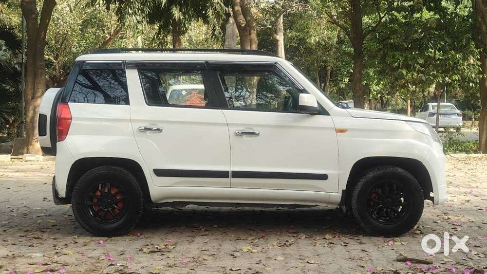 Mahindra Tuv 300 Mhawk100 T8, 2016, Diesel