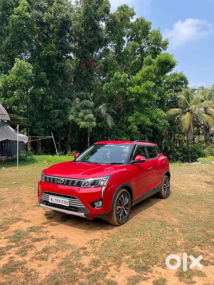 Mahindra Xuv300 W8 Option, 2019, Petrol