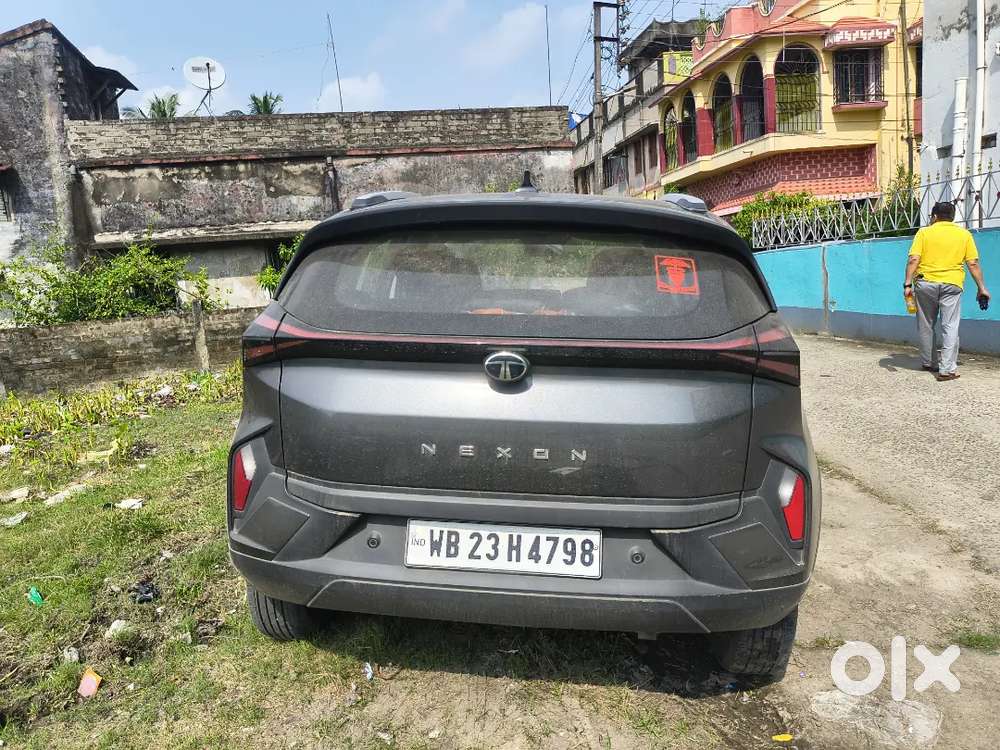 Tata Nexon Smart Plus 2025