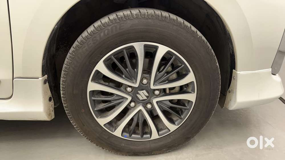 Maruti Suzuki Ertiga Zxi At, 2023, Petrol