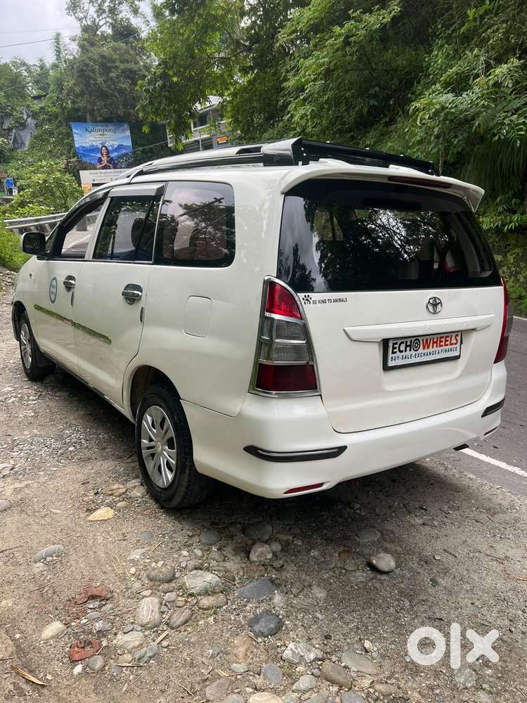 Toyota Innova 2.5 G (diesel) 7 Seater Bs Iv, 2015, Diesel