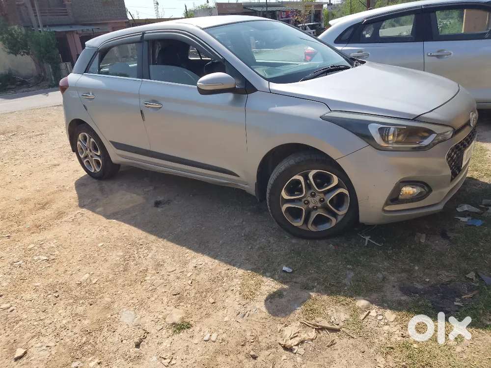 Hyundai Elite I20 2018 Diesel 90300 Km Driven