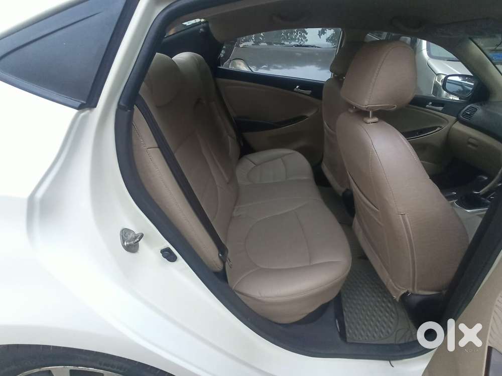 Hyundai Verna Vtvt 1.6 Sx, 2013, Petrol